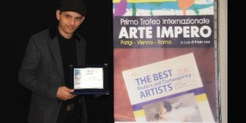 Achraf Baznani obtient le Kunst Heute Award