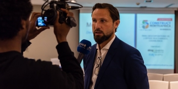 Andy Pert–Portfolio Exhibitions Director