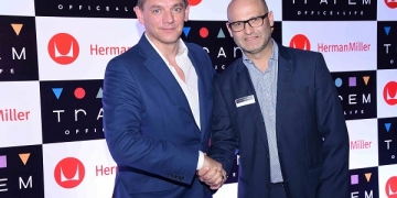 Robert KEDDIE, Directeur régional, Middle East d'Herman Miller et Samir BENNIS, Directeur général de Trarem