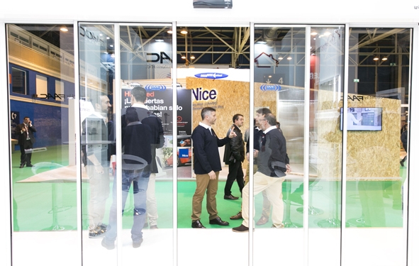 SMART DOORS à Madrid