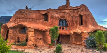 maison en argile