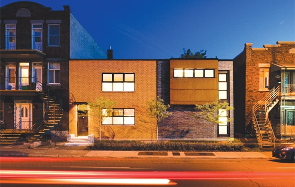 U House à Montréal
