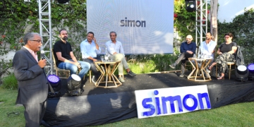 Simon, partenaire de la Casa Design Week, interpelle sur  « le chaînon manquant »
