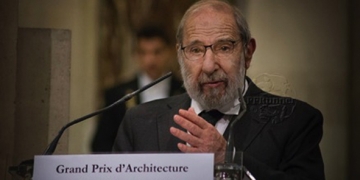 Alvaro Siza Vieira reçoit le Grand Prix d’architecture de l’Académie des beaux-arts