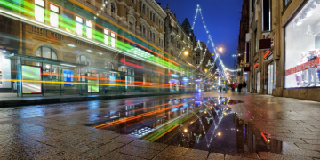Trombia free : un robot aspirateur géant nettoie les rues d’Helsinki la nuit