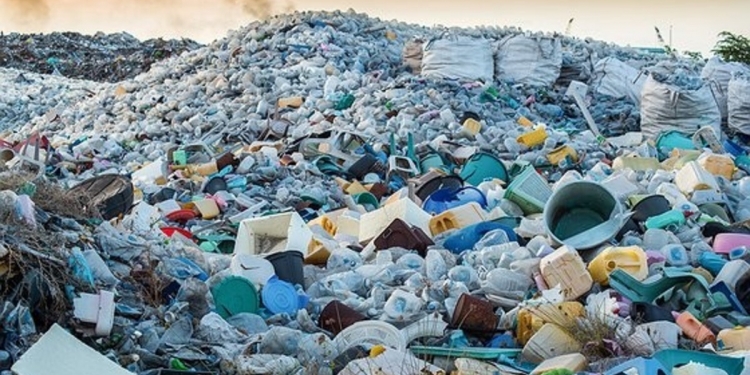 En France, on n’a pas de pétrole, mais on a du plastique