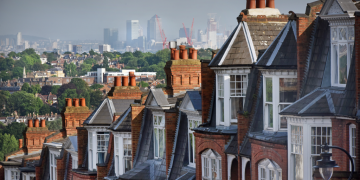 À Londres, le retour au présentiel dérègle le marché immobilier britannique