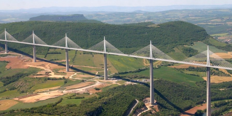 Le plus grand pont du Maroc en construction à Laâyoune