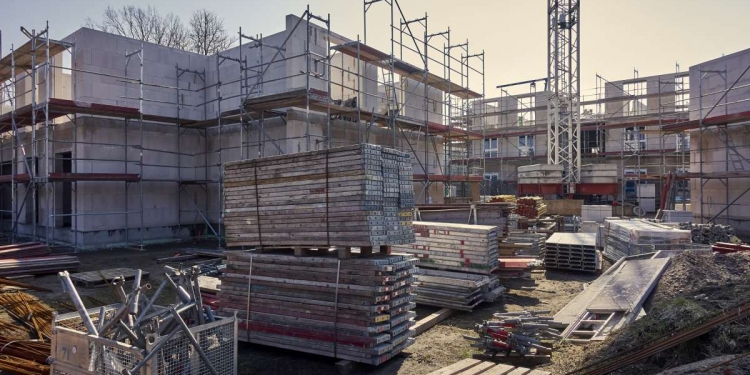 Construction : Mieux recycler et utiliser les matériaux alternatifs