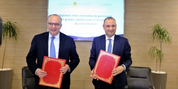 Signature d’une convention de partenariat pour le développement du sourcing local du Groupe Label’Vie