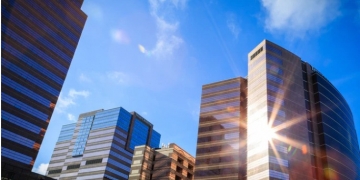 Penser aux architectures électriques innovantes pour la transition énergétiques : les réseaux intérieurs dans les bâtiments et les réseaux fermés de distribution