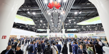 Huawei crée une « oasis technologique » pour illuminer le MWC 2023 avec des expériences innovantes