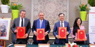 Signature de deux conventions pour le renforcement de la formation dans l’industrie automobile
