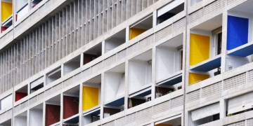 « C’est après-guerre que le brise-soleil devient l’une des marques de fabrique de l’architecture de Le Corbusier »