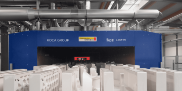 Industrie céramique : inauguration du 1er four tunnel électrique par le Groupe Roca